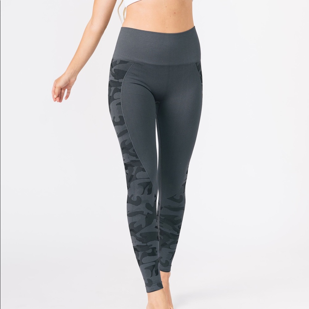ZYIA Camo Performance Leggings